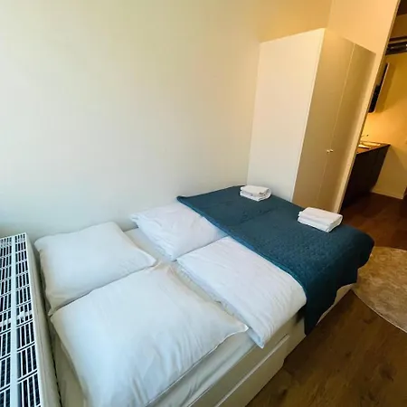 Appartamento With Double Bed And Kitchen *